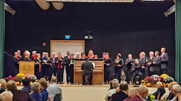 C:\Users\hedcs_000\Pictures\Ehrungsfeier_Okt2024\IMG-GVHartheim_EschbacherChor.jpg